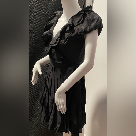 Forever 21 black wrap-tie dress, size small - Picture 3 of 5